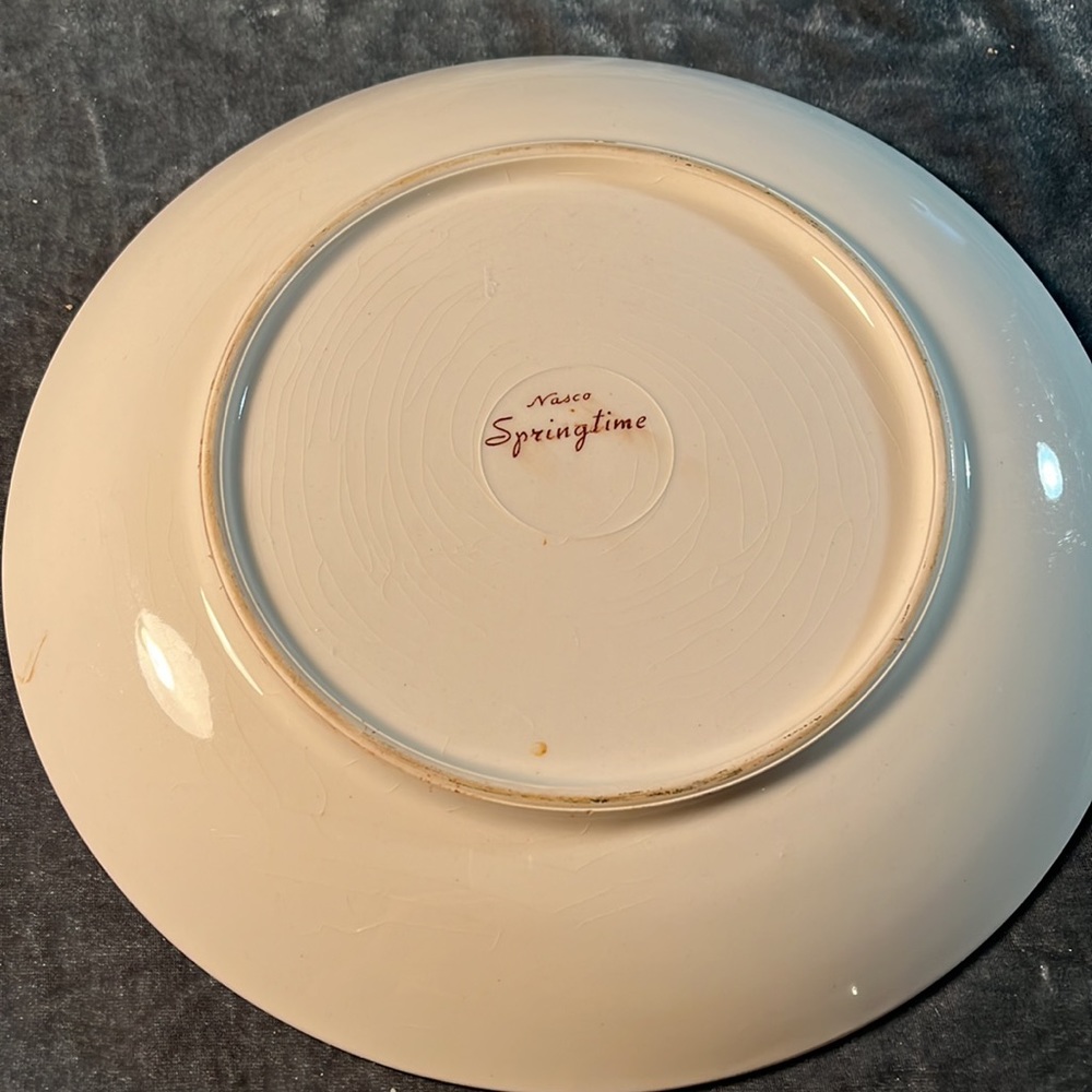Springtime VTG Plate - Picture 3 of 3